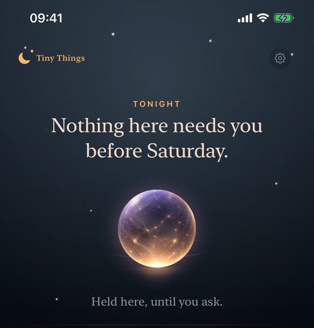 Tiny Things home screen with the glowing custody vessel and clear actions to pour out or catch a thought.
